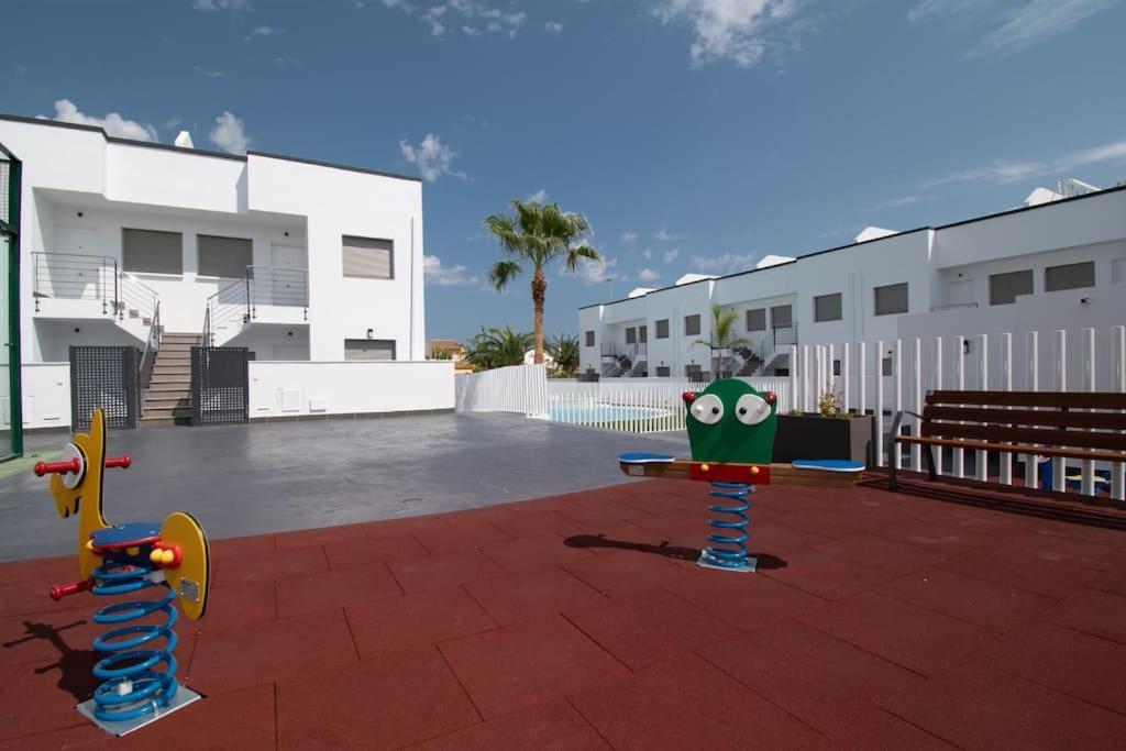 Torrebeach Torre de la Horadada Exterior foto